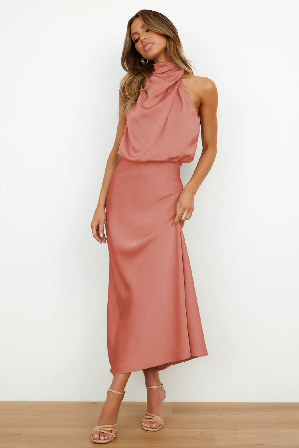 Alessia - Chic Elegant Backless