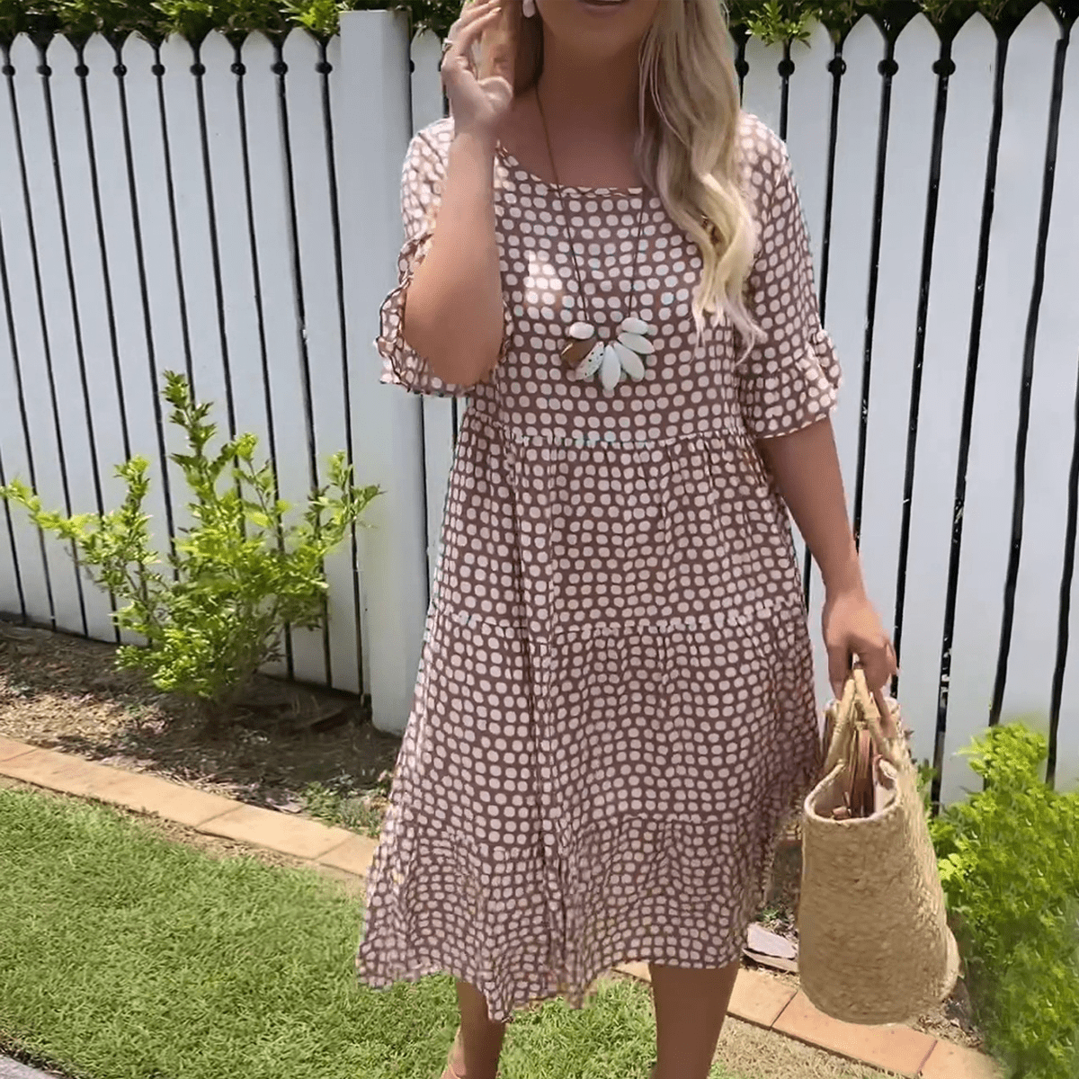 Darcy - Chic Midi Dress