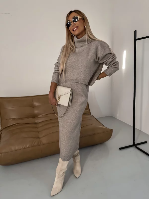 Alice - Elegant Winter Dress