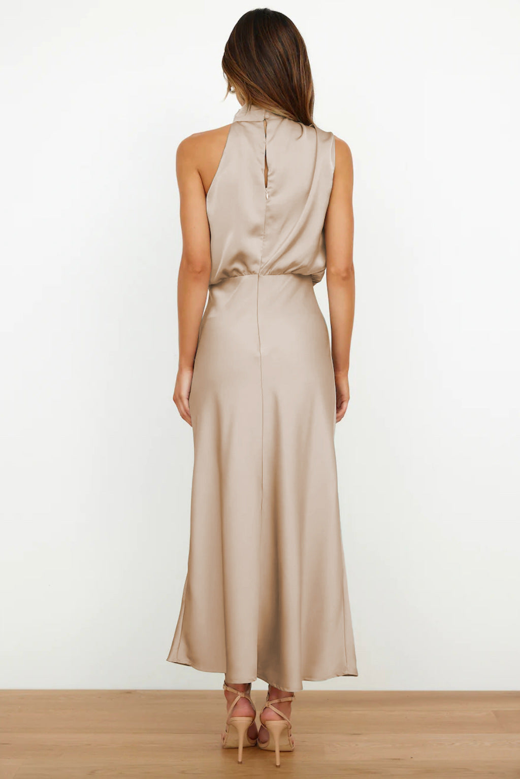 Alessia - Chic Elegant Backless