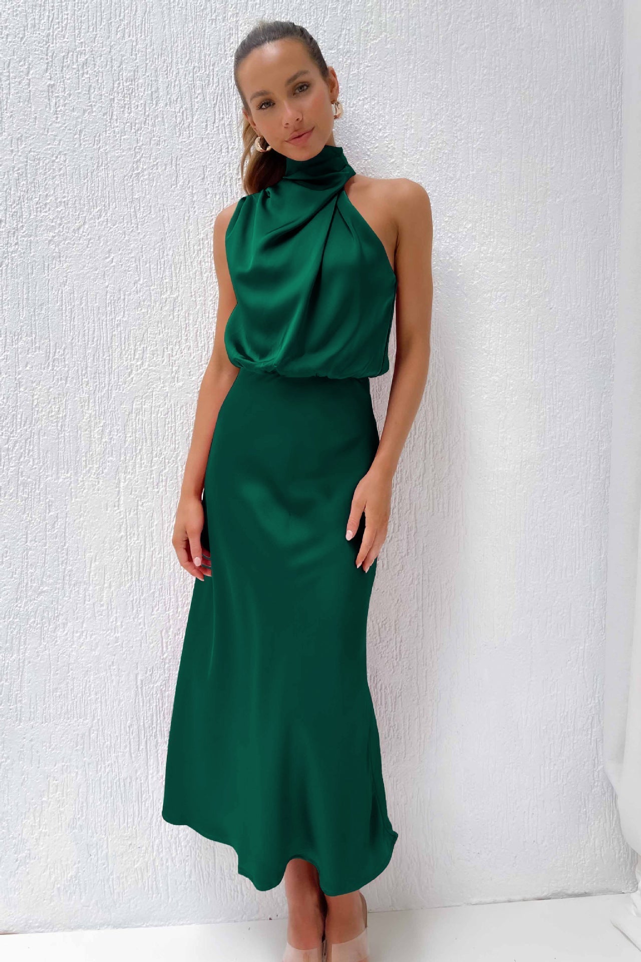 Alessia - Chic Elegant Backless