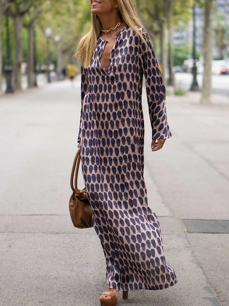 Alma - Casual Chic Dress