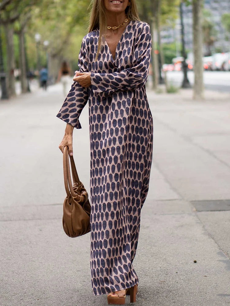 Alma - Casual Chic Dress