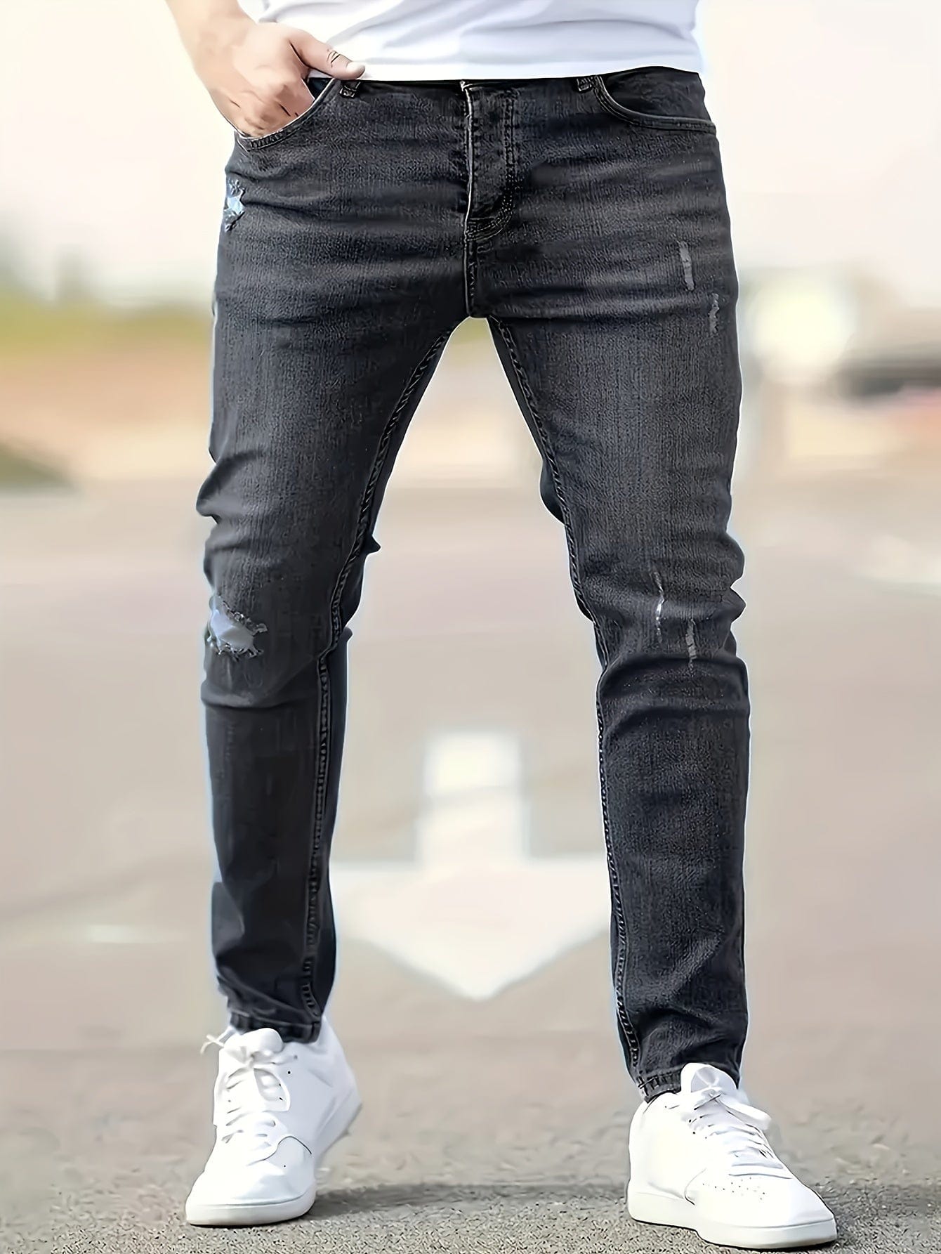 Alex - Trendy Ripped Slim Jeans