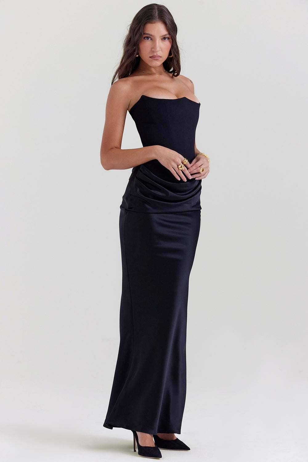 Lilly - Elegant Strapless Dress
