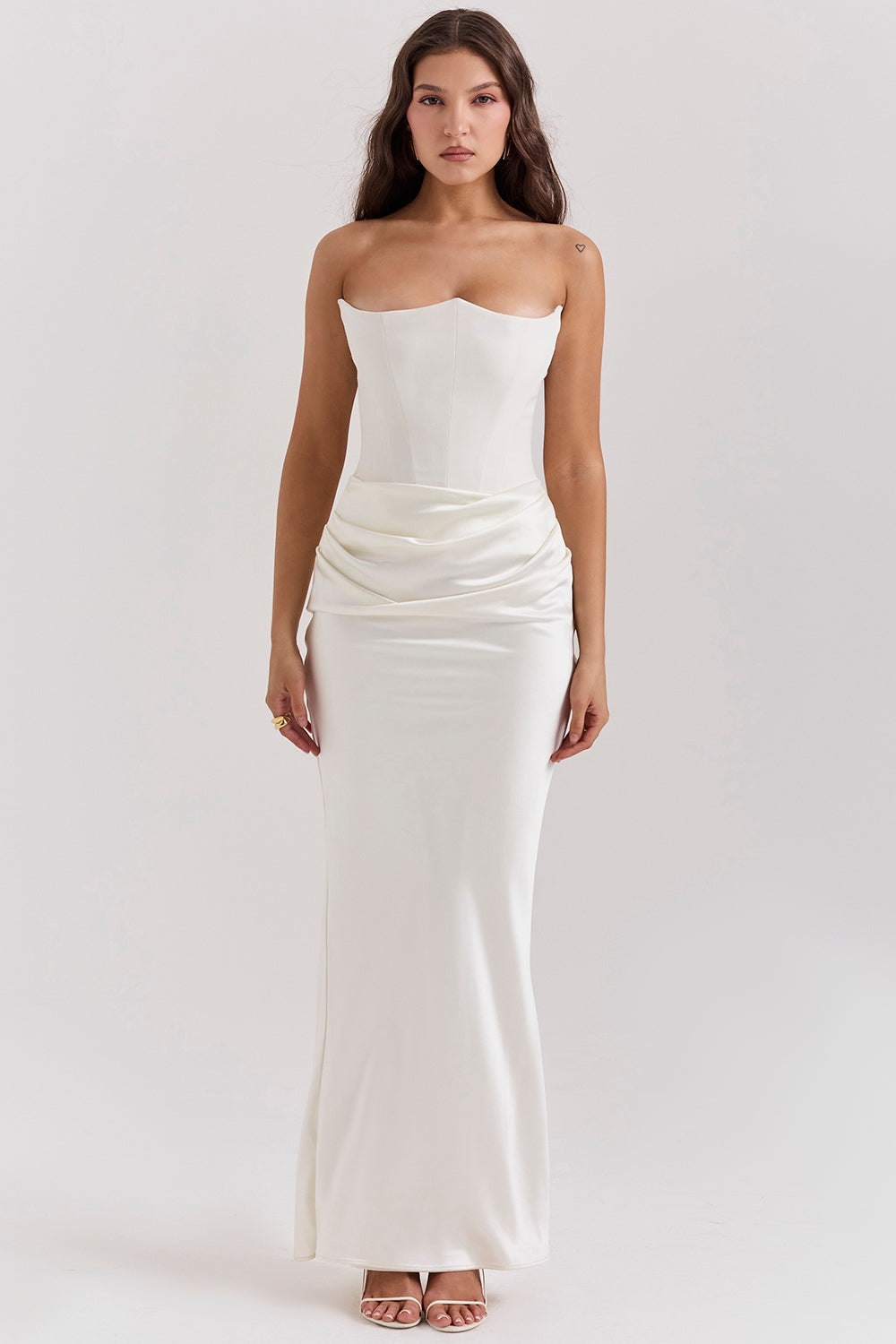 Lilly - Elegant Strapless Dress