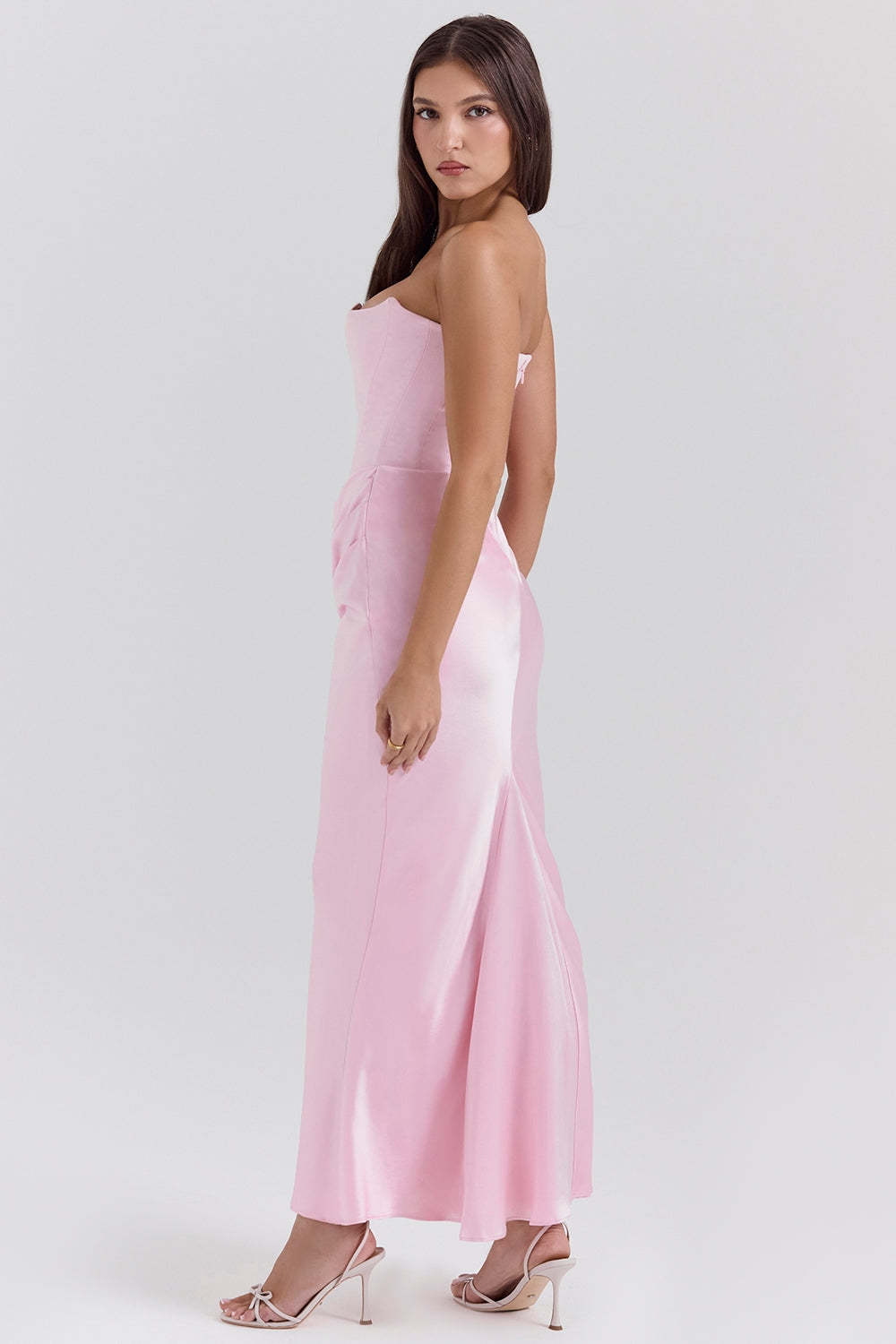 Lilly - Elegant Strapless Dress
