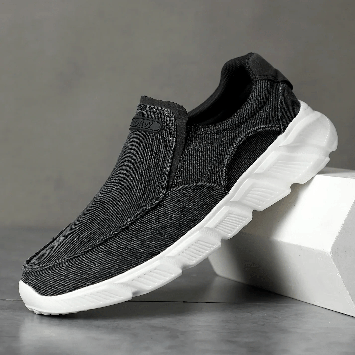 Ludovic - Comfortable and breathable shoes