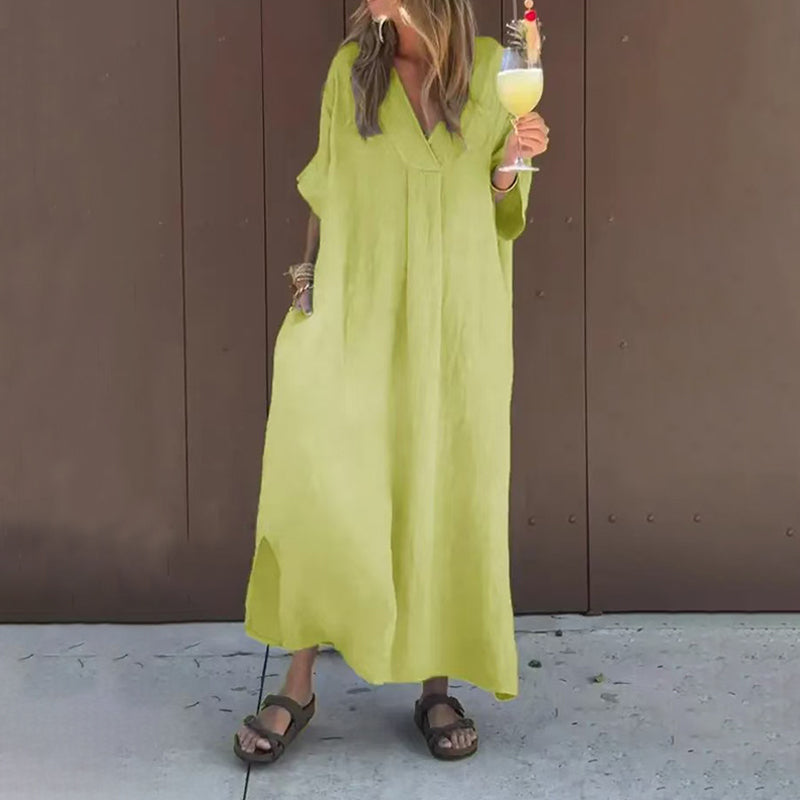 Alessia - Casual V-Neck Dress