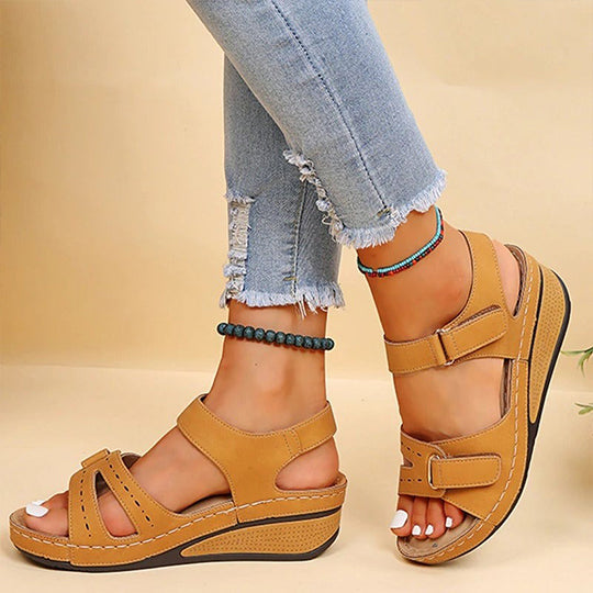 Orthopedic sandals for women