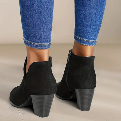 Alexe - Comfortable Leather Ankle Boots