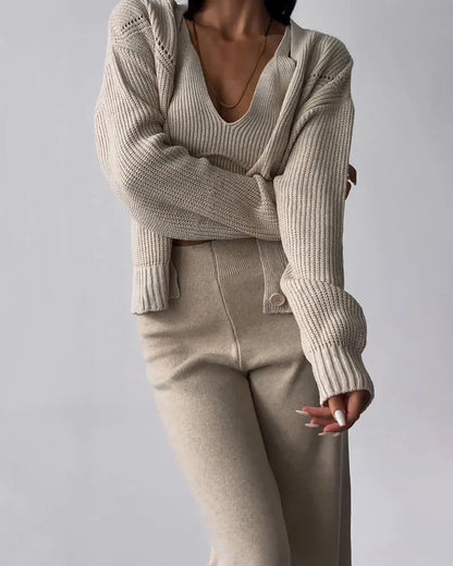 Amandine - Elegant Knitted Set