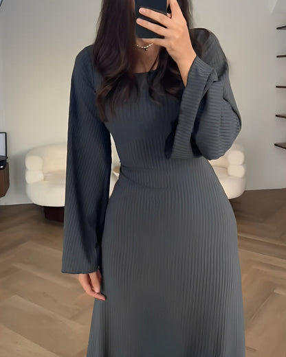 Gabriella - Elegant Long Dress