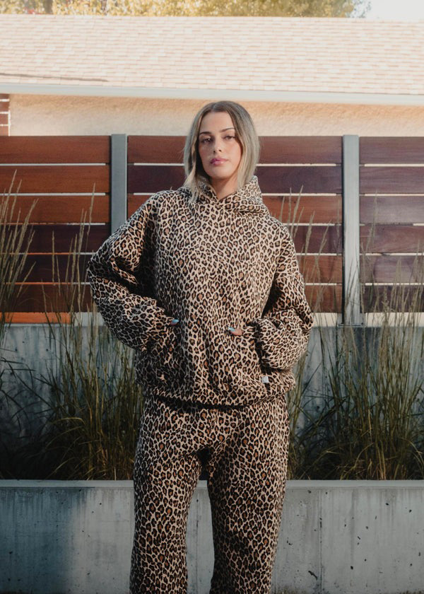 Noémie - Chic Leopard Hoodie
