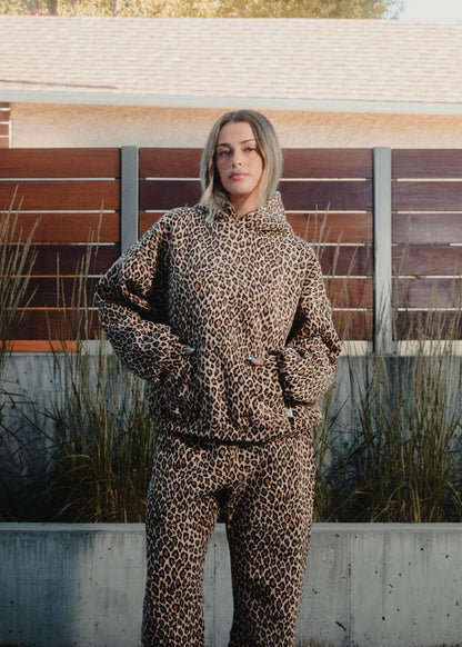 Noémie - Chic Leopard Hoodie