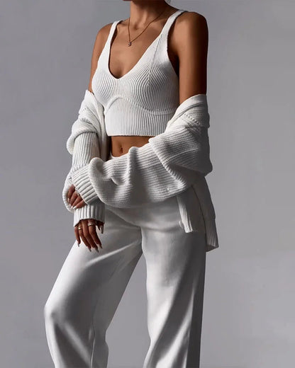 Amandine - Elegant Knitted Set
