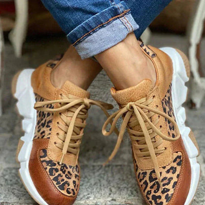 Femke - Trendy Leopard Sneakers