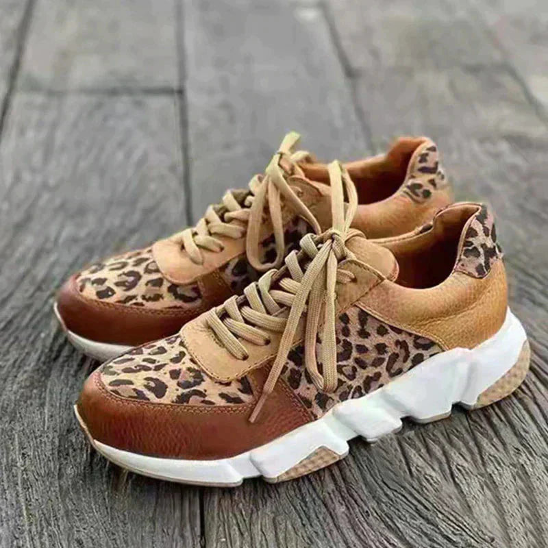 Femke - Trendy Leopard Sneakers