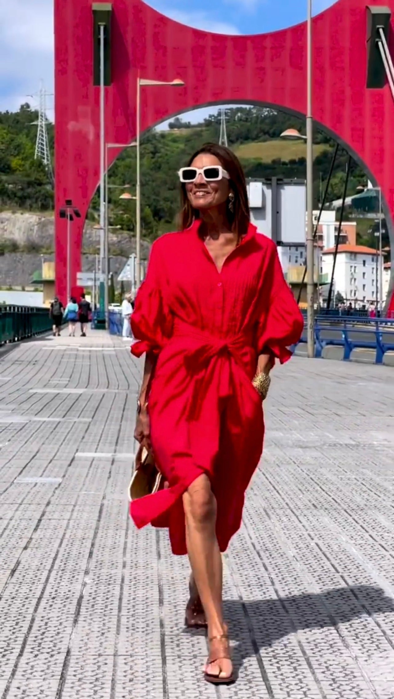 Linda - Elegant Summer Dress