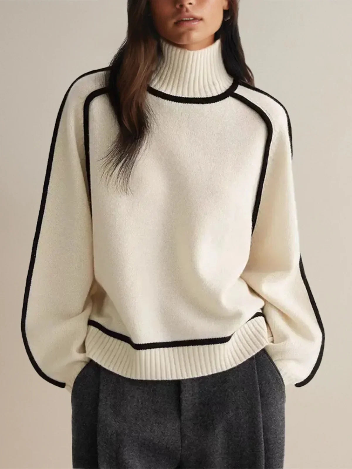 Alice | Cashmere turtleneck sweater with contrasting trim.