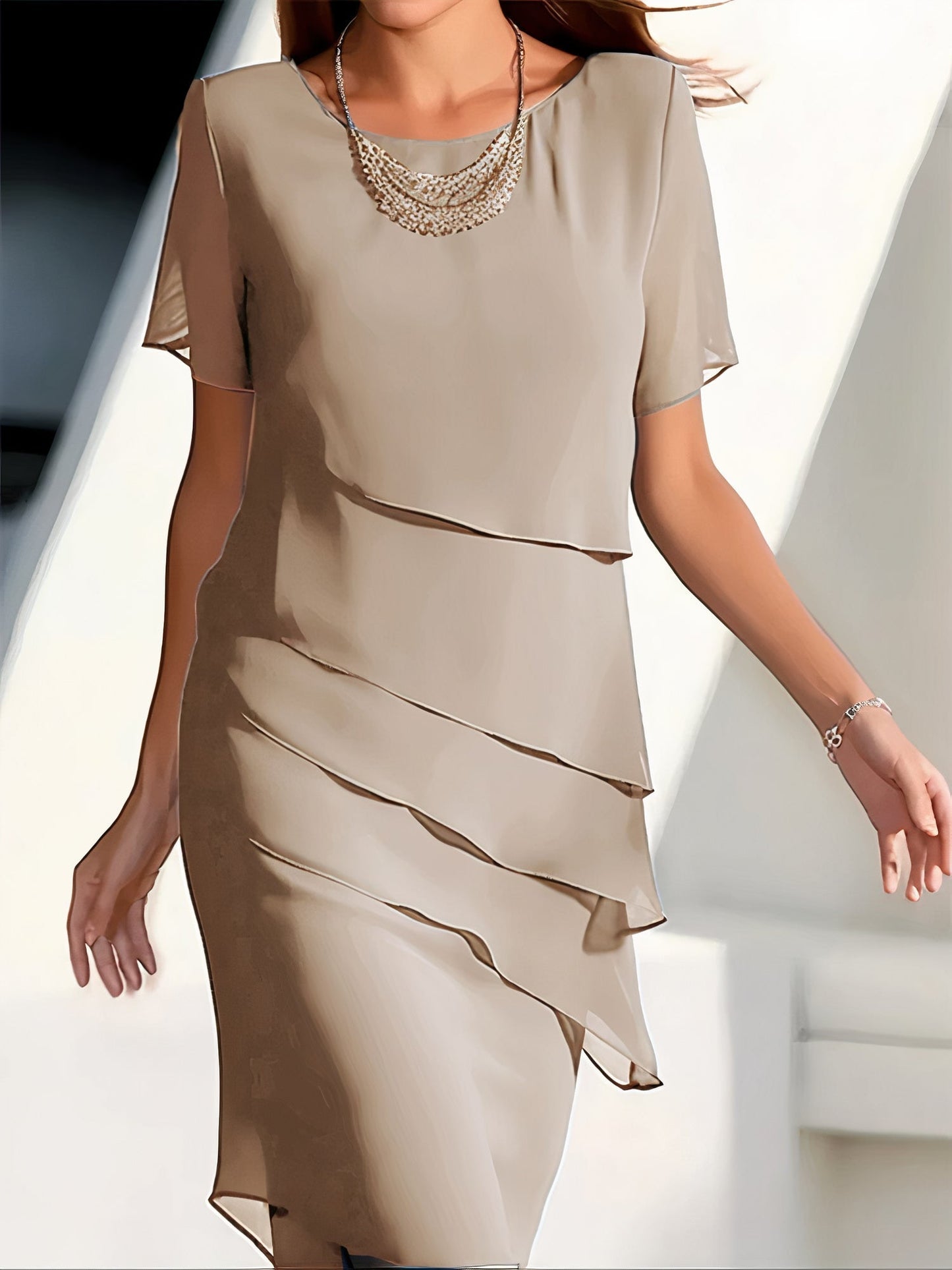 Louise - Elegant Pleated Dress