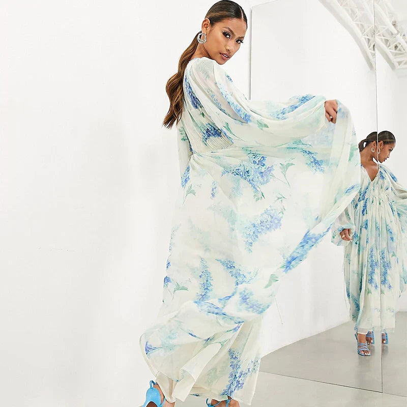 Melaya - Elegant Flowing Dress