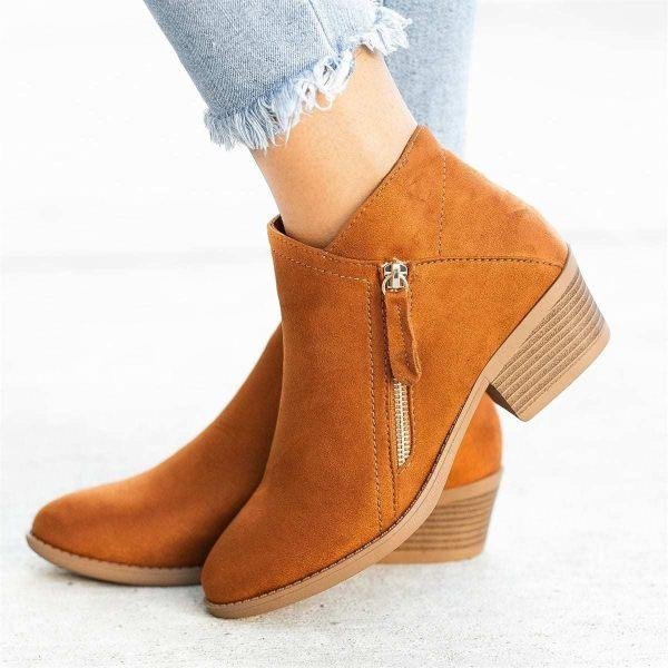 Sabella - Chic and Comfortable Boots