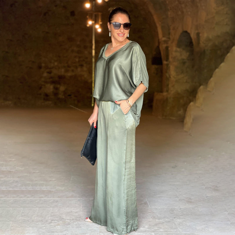 Pauline - Shiny Satin Set