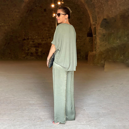 Pauline - Shiny Satin Set